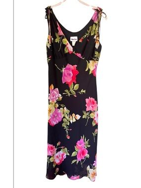 VTG Floral Midi Dress Sz L. More like a medium Empire Waist